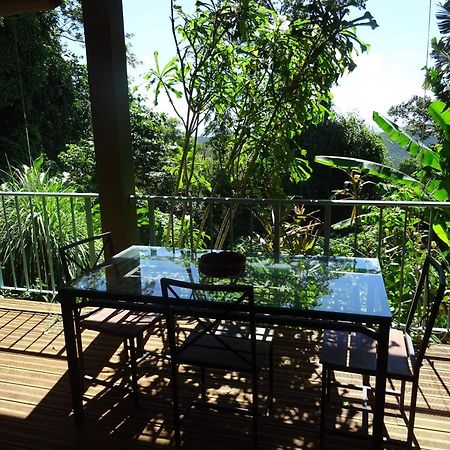 Bungalow Dourou Deshaies Exterior foto
