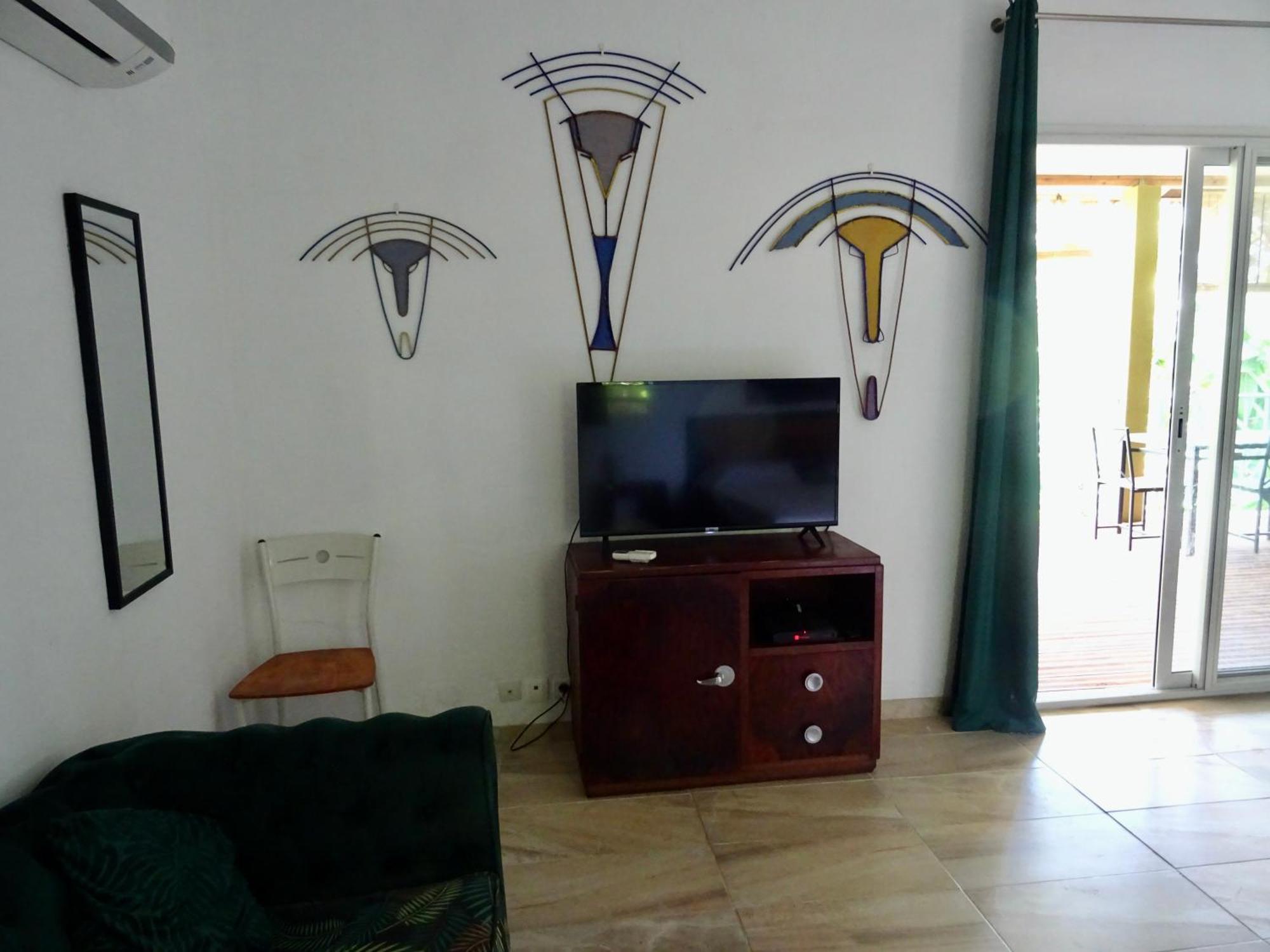 Bungalow Dourou Deshaies Exterior foto